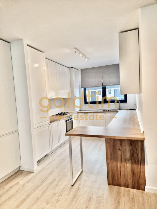 ANSAMBLU SECURIZAT /PARCARE /SPATII GENEROASE /ZONA LINIȘTITĂ 