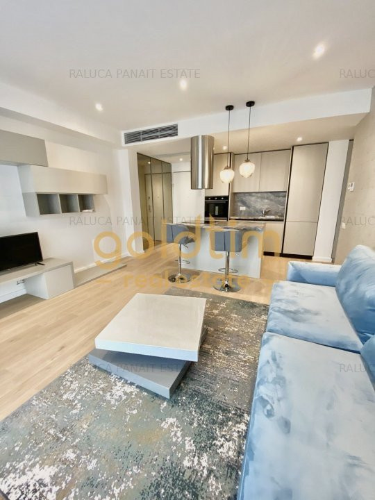 NEW/ONE PLAZA/FIRST RENT/PANORAMIC VIEW