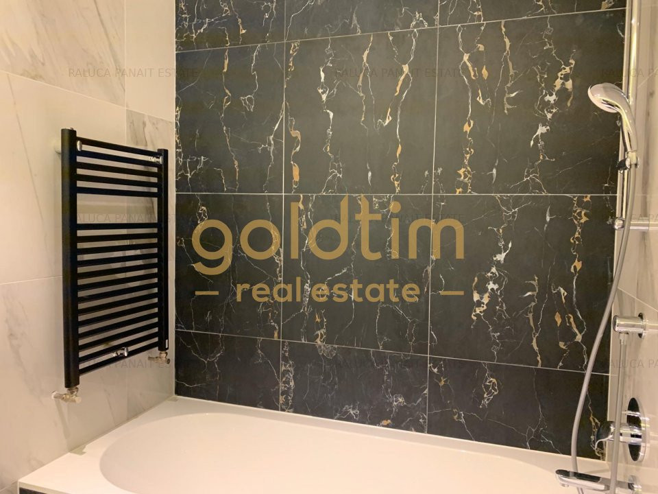 NEW/ONE PLAZA/FIRST RENT/PANORAMIC VIEW