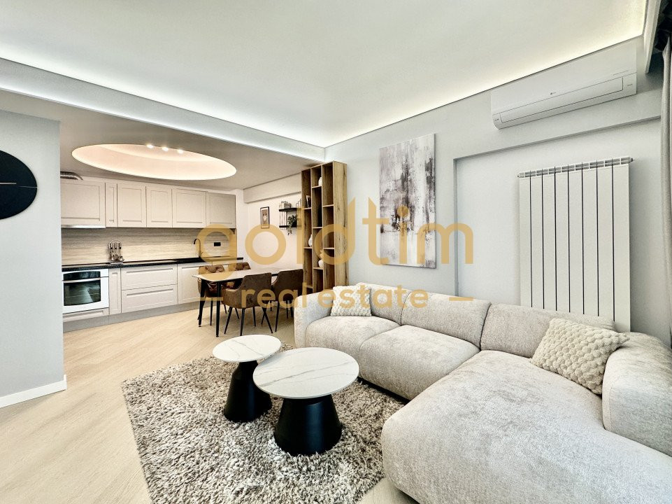 LUX/PARCARE /SPATII DEPOZITARE /CORTINA NORTH /SUPERB 