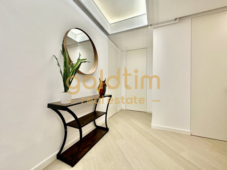 LUX/PARCARE /SPATII DEPOZITARE /CORTINA NORTH /SUPERB 