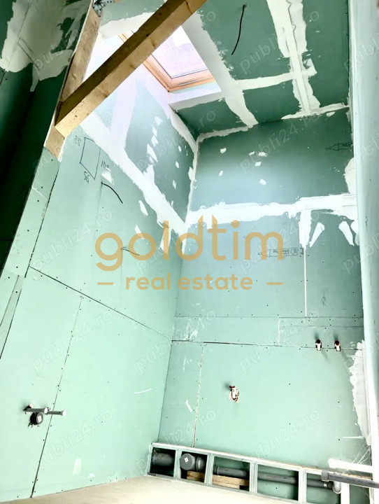 VILA S+P+M/247MP + CURTE 33MP/IN CURS DE RENOVARE/DOROBANTI-CALEA DOROBANTI