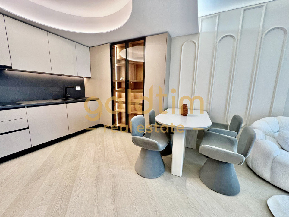 LUX/PIPERA/CORTINA NORTH/SPATII GENEROASE/PARCARE SUBTERANA INCLUSA