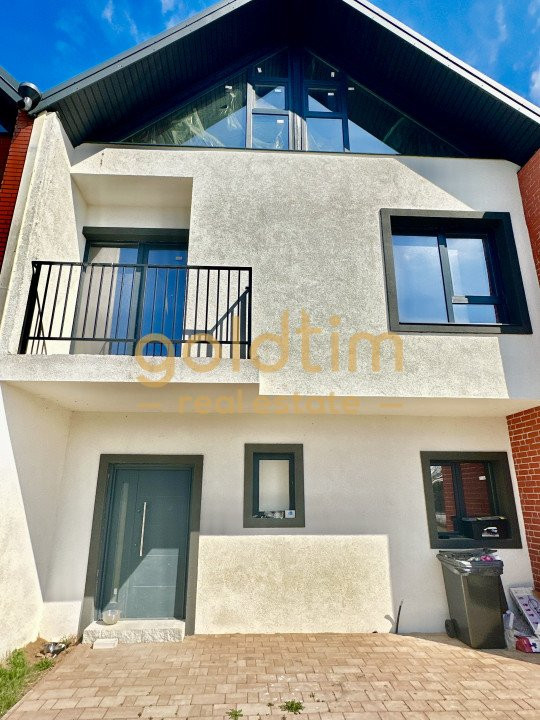 VILA SUPERBA/CURTE/VIEW PANORAMIC/POMPA DE CĂLDURĂ/PARCARE 