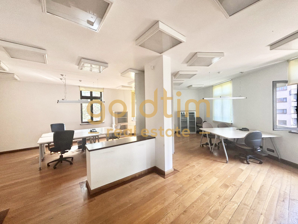 VILA INTERBELICA IMPRESIONANTA/ZONA DE REFERINTA/DOROBANTI/CAPITALE