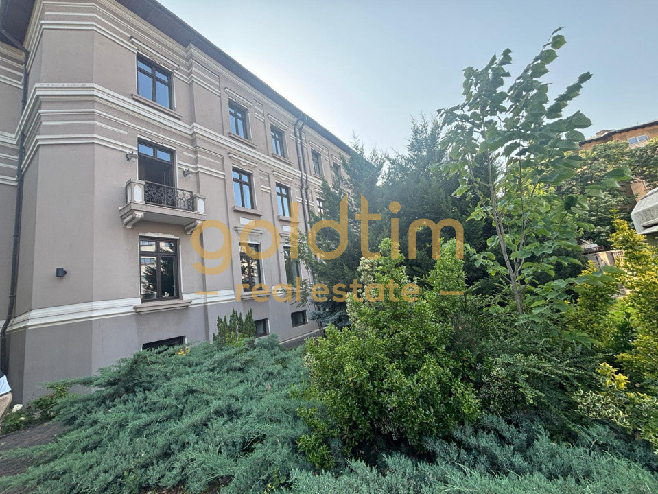 VILA INTERBELICA IMPRESIONANTA/ZONA DE REFERINTA/DOROBANTI/CAPITALE