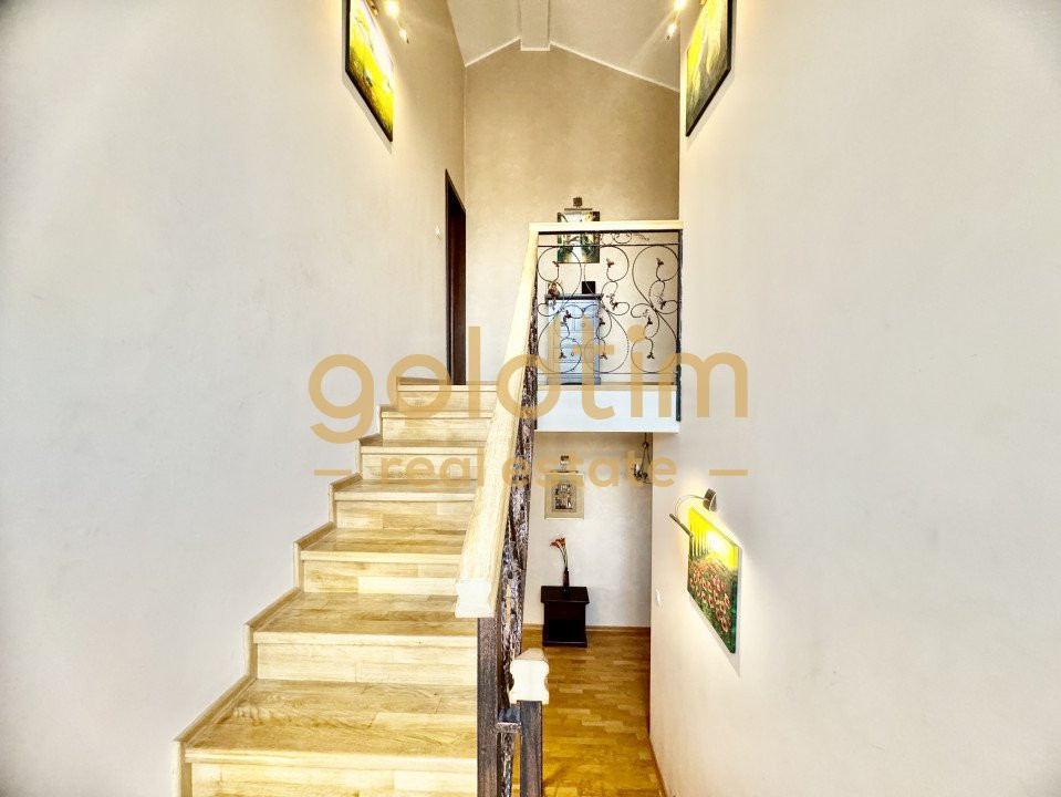 SUPERBA/ TEREN GENEROS/ACCES LA LAC