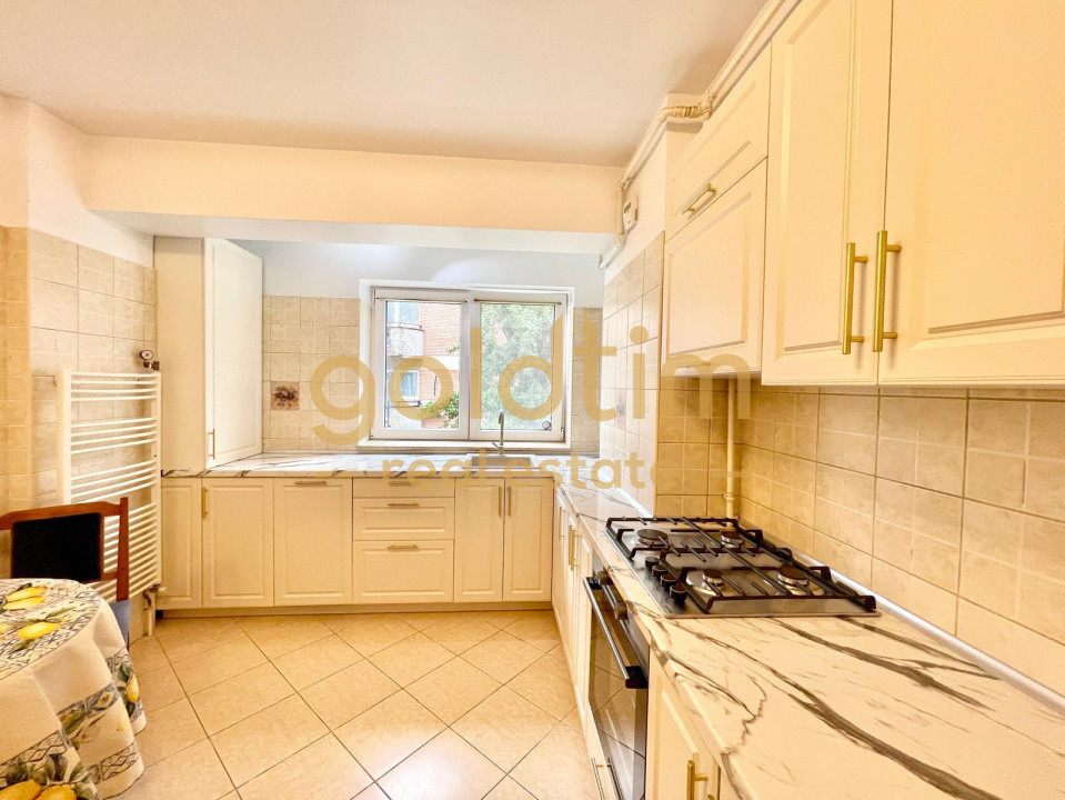 ELEGANT/SPATII GENEROASE /PARCARE INCLUSA /SUPERB 