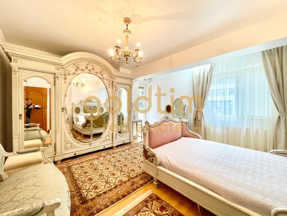 ELEGANT/SPATII GENEROASE /PARCARE INCLUSA /SUPERB 