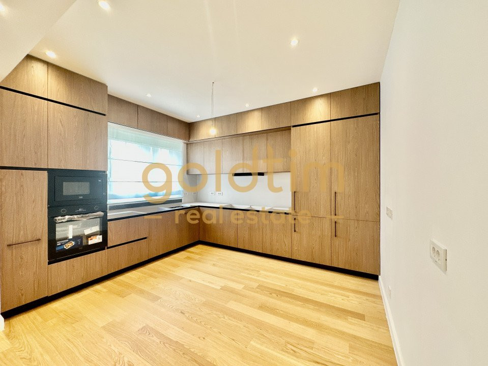 EROU IANCU NICOLAE /PIPERA /ANSAMBLU REZIDENȚIAL /SUPERB /NOU