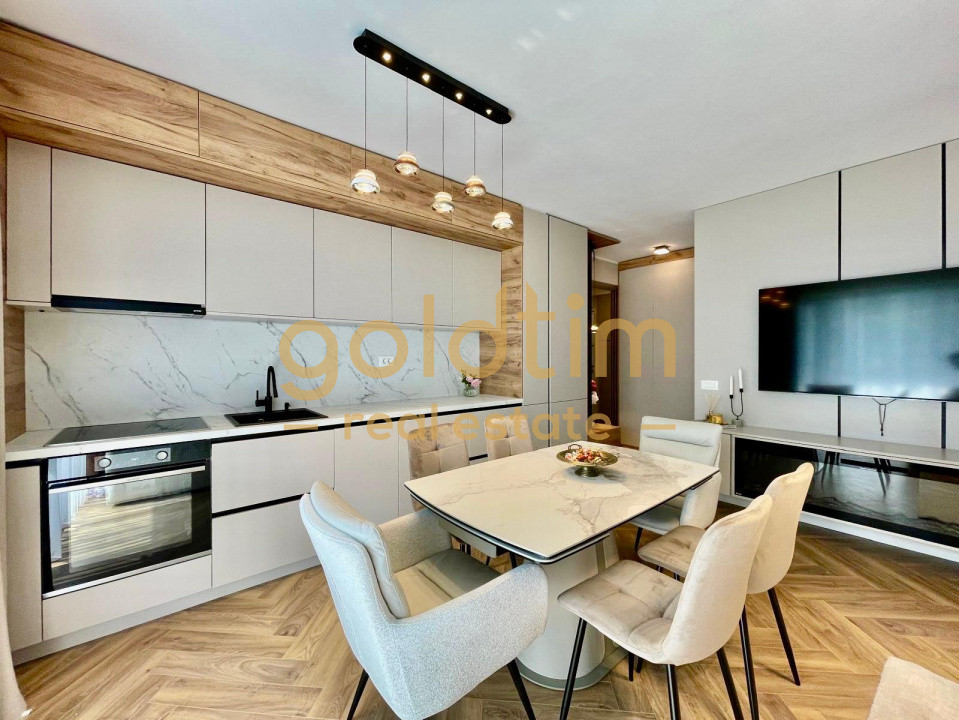 DESIGN UNIC/SUPERB/ZONA LINISTITA/LUX/1 LOC PARCARE