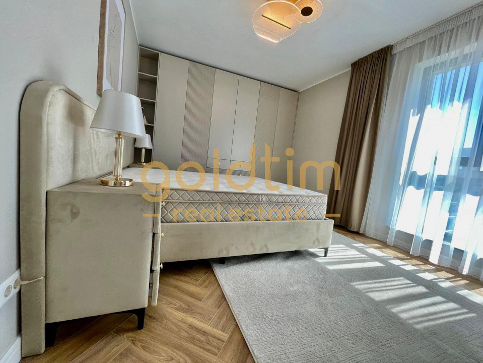 DESIGN UNIC/SUPERB/ZONA LINISTITA/LUX/1 LOC PARCARE