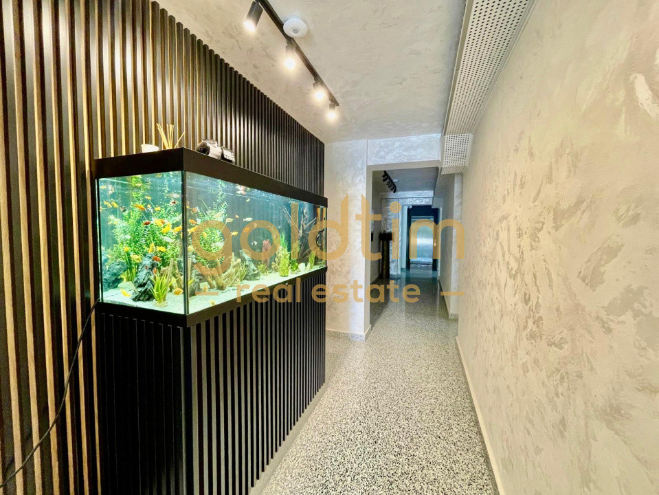 DESIGN UNIC/SUPERB/ZONA LINISTITA/LUX/1 LOC PARCARE