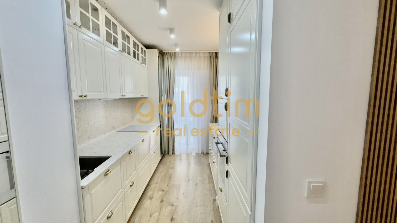 BARBU VĂCĂRESCU /SUPERB /SPATII GENEROASE /DESIGN UNIC 