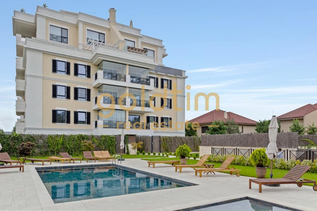 SUPERB/ ANSAMBLU CU PISCINA/ GYM