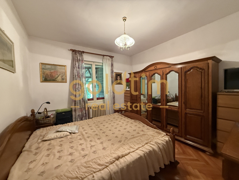 CASA IN ZONA LINISTITA/MOBILATA/UTILATA/TEREN IMPRESIONANT 5000MP/CORNU/PRAHOVA