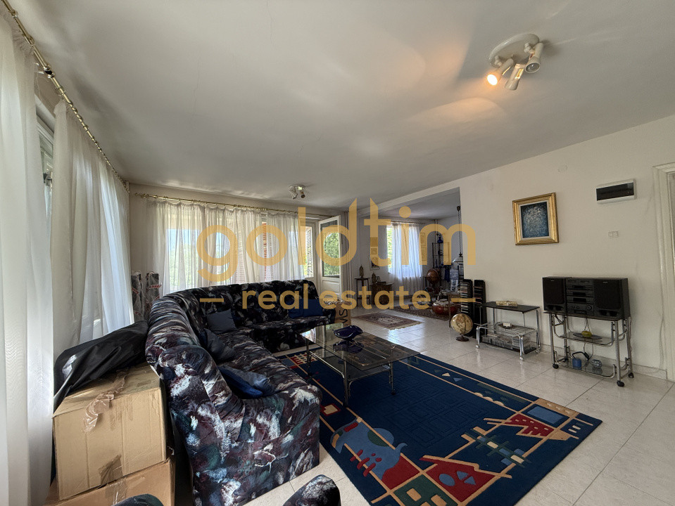 CASA IN ZONA LINISTITA/MOBILATA/UTILATA/TEREN IMPRESIONANT 5000MP/CORNU/PRAHOVA