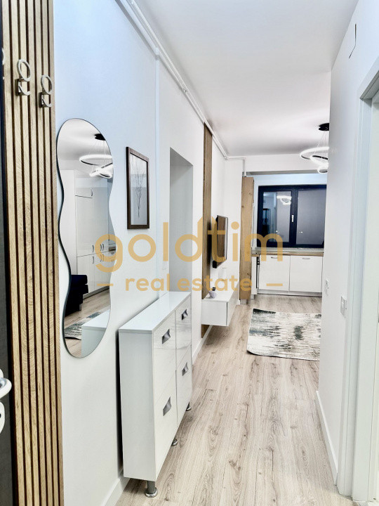 STUDIO DUBLU/PIPERA/NOU/ZONA LINISTITA