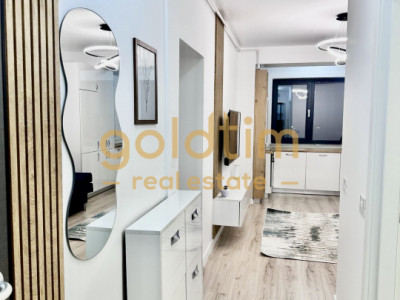 STUDIO DUBLU/PIPERA/NOU/ZONA LINISTITA