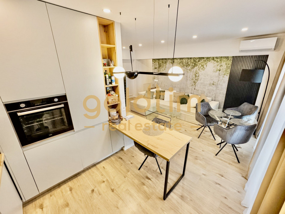 BARBU VĂCĂRESCU/BELVEDERE/SPATII GENEROASE/VIEW/