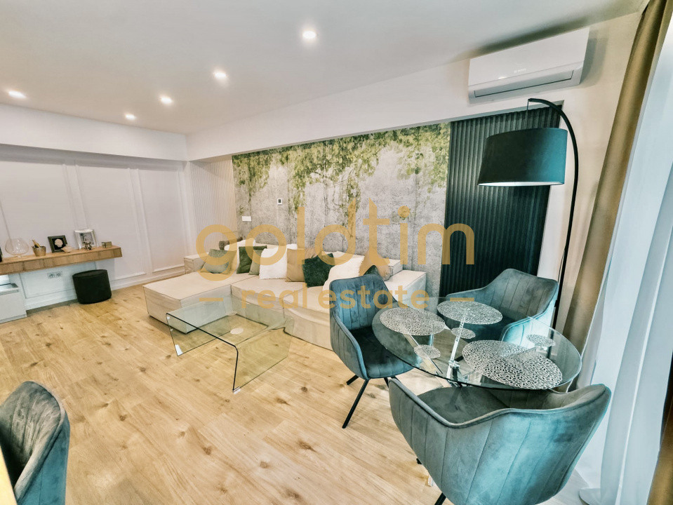 BARBU VĂCĂRESCU/BELVEDERE/SPATII GENEROASE/VIEW/