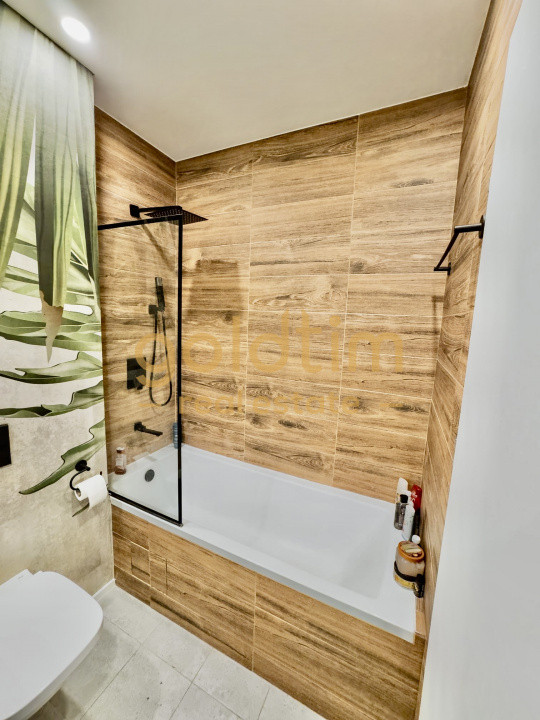 BARBU VĂCĂRESCU/BELVEDERE/SPATII GENEROASE/VIEW/