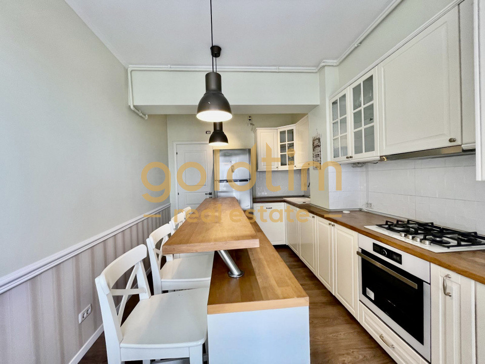 ZONA LINISTITA/PIPERA/ALEEA PRIVIGHETORILOR/SUPERB/PARCARE SUBTERANA