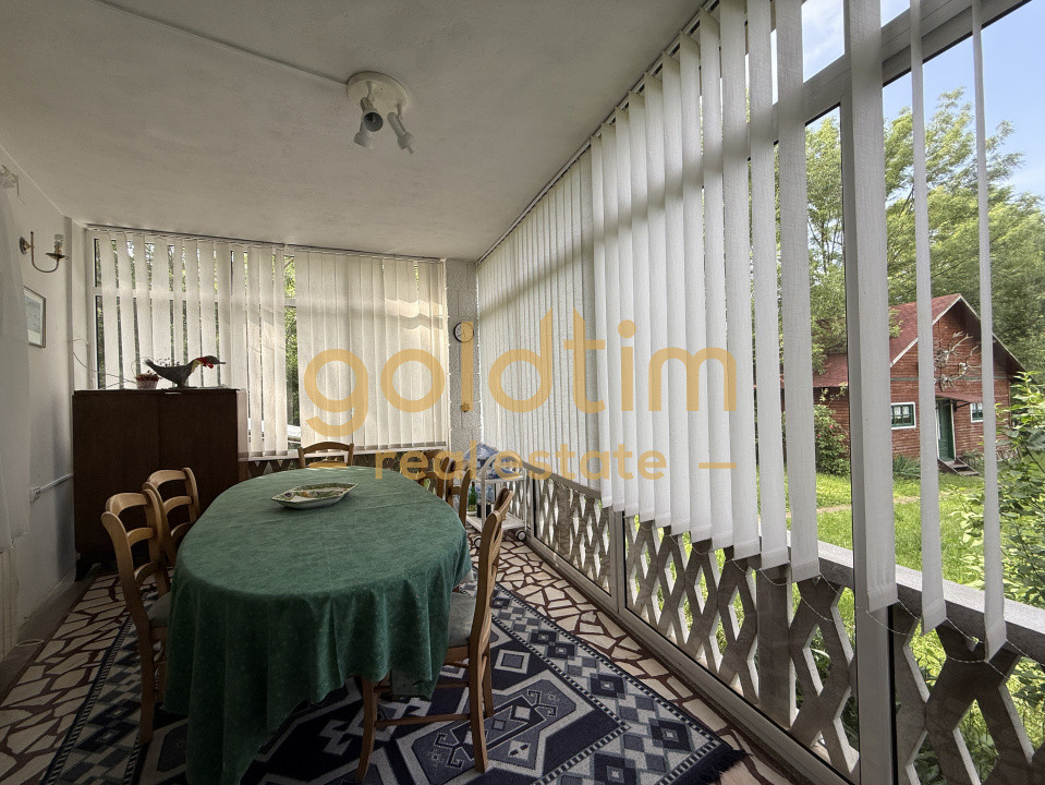 CASA IN ZONA LINISTITA/MOBILATA/UTILATA/TEREN IMPRESIONANT 5000MP/CORNU/PRAHOVA