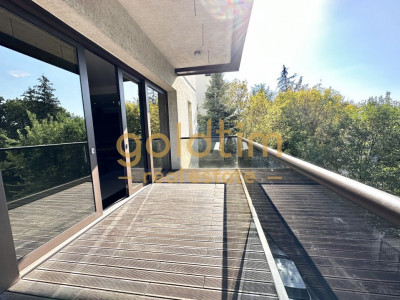 APARTAMENT LUX/COMPLET RENOVAT/TERASA/VEDERE LIBERA/GARAJ/BOXA/PRIMAVERII