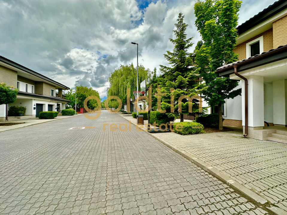 PIPERA/OXFORD GARDENS/VILA COMPLET RENOVATA/ANSAMBLU SECURIZAT/ZONA EXCLUSIVA