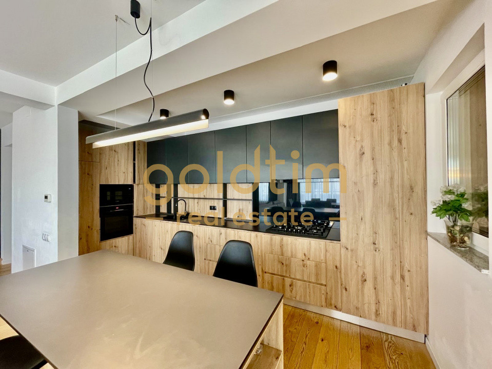 SUPERB/ PENTHOUSE CU TERASA 80 mp/2 LOCURI DE PARCARE