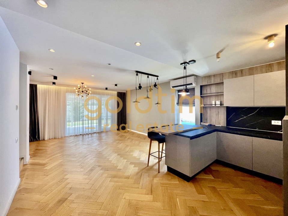 COMISION 0/SUPERB/ PISCINA/ CASA PE COLT/ SCOALA AMERICANA/ 2 LOCURI DE PARCARE