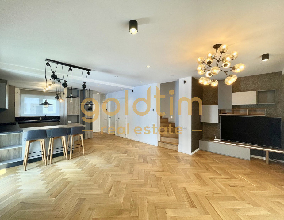 COMISION 0/SUPERB/ PISCINA/ CASA PE COLT/ SCOALA AMERICANA/ 2 LOCURI DE PARCARE