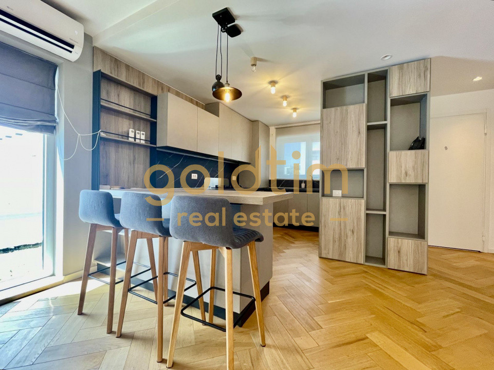 COMISION 0/SUPERB/ PISCINA/ CASA PE COLT/ SCOALA AMERICANA/ 2 LOCURI DE PARCARE