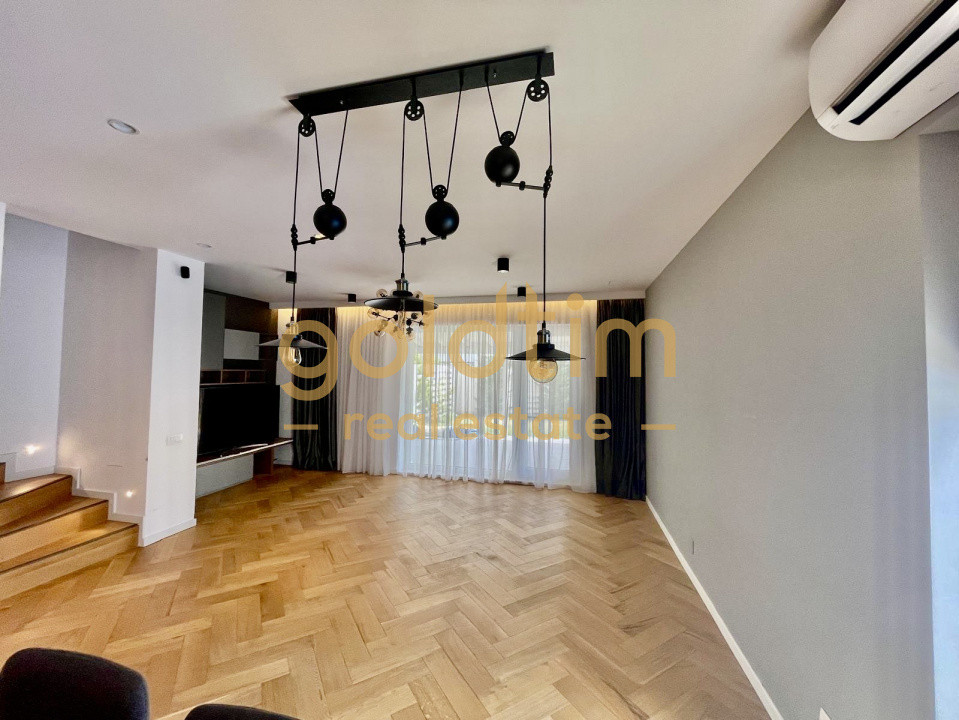 COMISION 0/SUPERB/ PISCINA/ CASA PE COLT/ SCOALA AMERICANA/ 2 LOCURI DE PARCARE