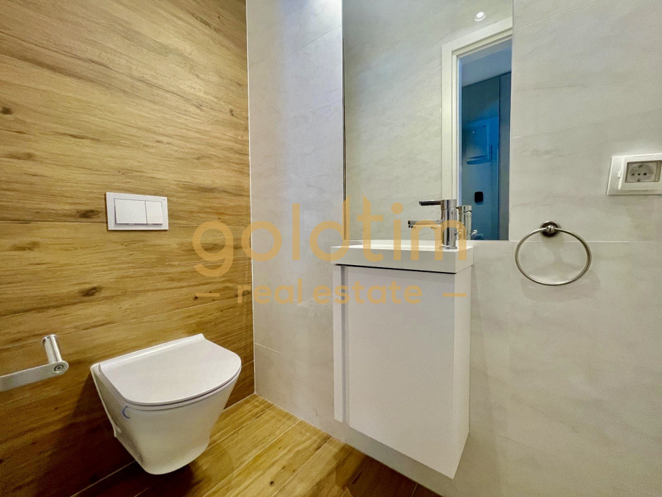 COMISION 0/SUPERB/ PISCINA/ CASA PE COLT/ SCOALA AMERICANA/ 2 LOCURI DE PARCARE