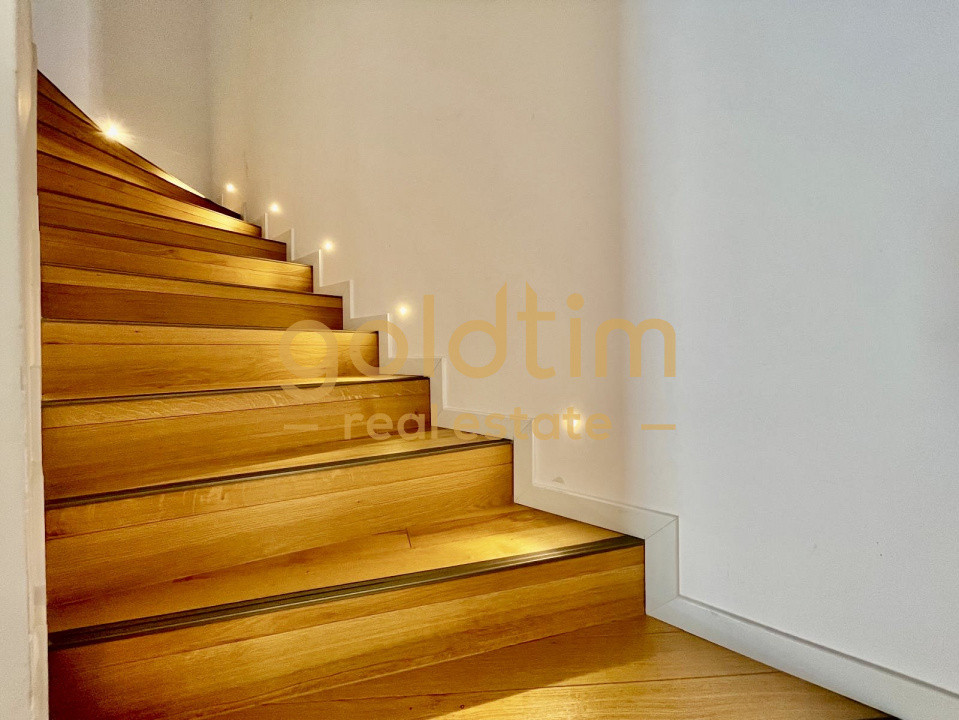 COMISION 0/SUPERB/ PISCINA/ CASA PE COLT/ SCOALA AMERICANA/ 2 LOCURI DE PARCARE