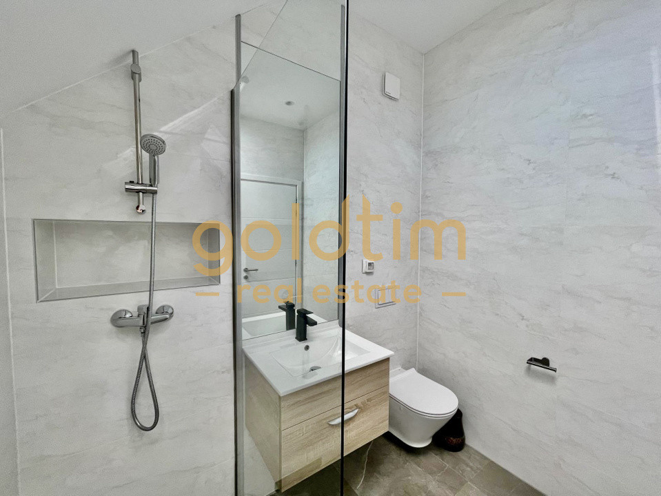 COMISION 0/SUPERB/ PISCINA/ CASA PE COLT/ SCOALA AMERICANA/ 2 LOCURI DE PARCARE