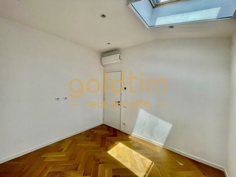 COMISION 0/SUPERB/ PISCINA/ CASA PE COLT/ SCOALA AMERICANA/ 2 LOCURI DE PARCARE