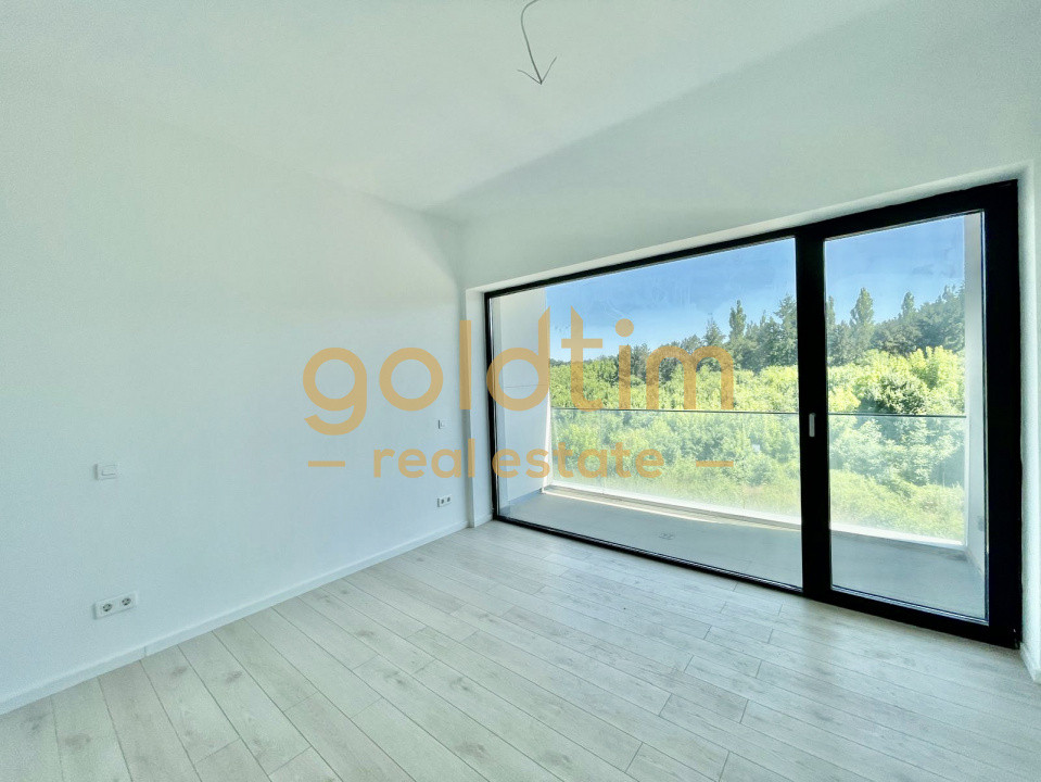 PADUREA BANEASA/SPATII VERZI/2BAI/LUMINOS/SPATII GENEROASE 