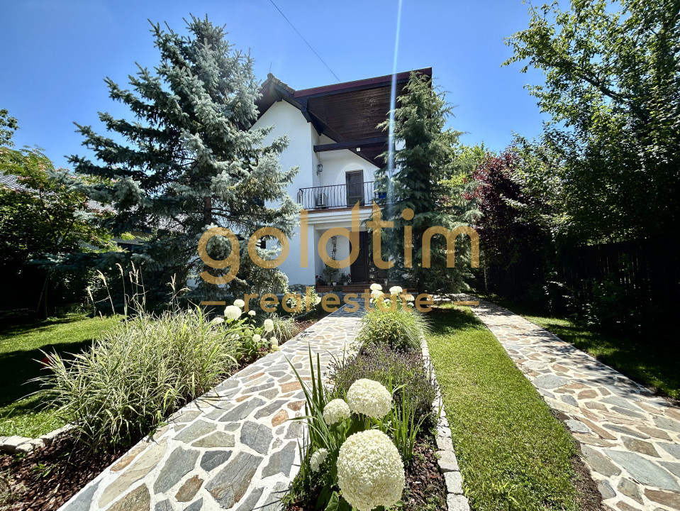 O VILA PERFECTA/IMPECABIL CONSTRUITA/4CAMERE 260MP/TEREN 1000MP/ACCES LAC-PADURE