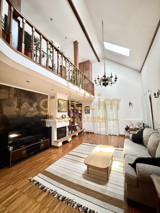 O VILA PERFECTA/IMPECABIL CONSTRUITA/4CAMERE 260MP/TEREN 1000MP/ACCES LAC-PADURE