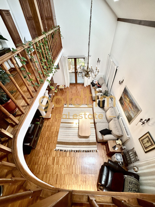 O VILA PERFECTA/IMPECABIL CONSTRUITA/4CAMERE 260MP/TEREN 1000MP/ACCES LAC-PADURE