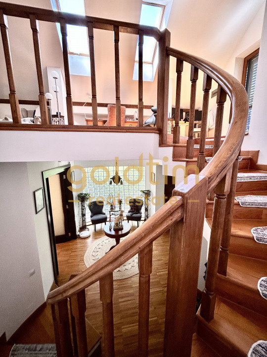 O VILA PERFECTA/IMPECABIL CONSTRUITA/4CAMERE 260MP/TEREN 1000MP/ACCES LAC-PADURE