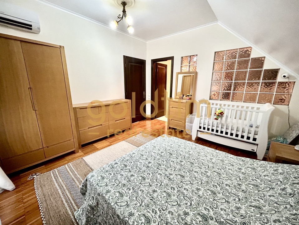 O VILA PERFECTA/IMPECABIL CONSTRUITA/4CAMERE 260MP/TEREN 1000MP/ACCES LAC-PADURE