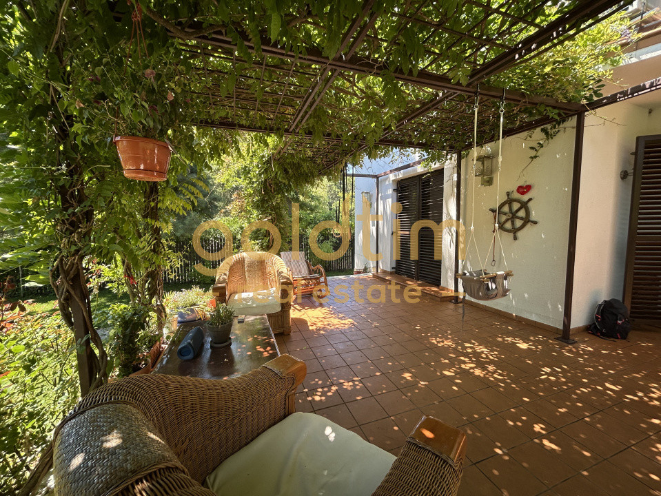 O VILA PERFECTA/IMPECABIL CONSTRUITA/4CAMERE 260MP/TEREN 1000MP/ACCES LAC-PADURE