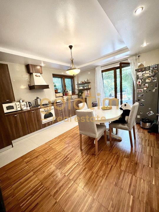 O VILA PERFECTA/IMPECABIL CONSTRUITA/4CAMERE 260MP/TEREN 1000MP/ACCES LAC-PADURE