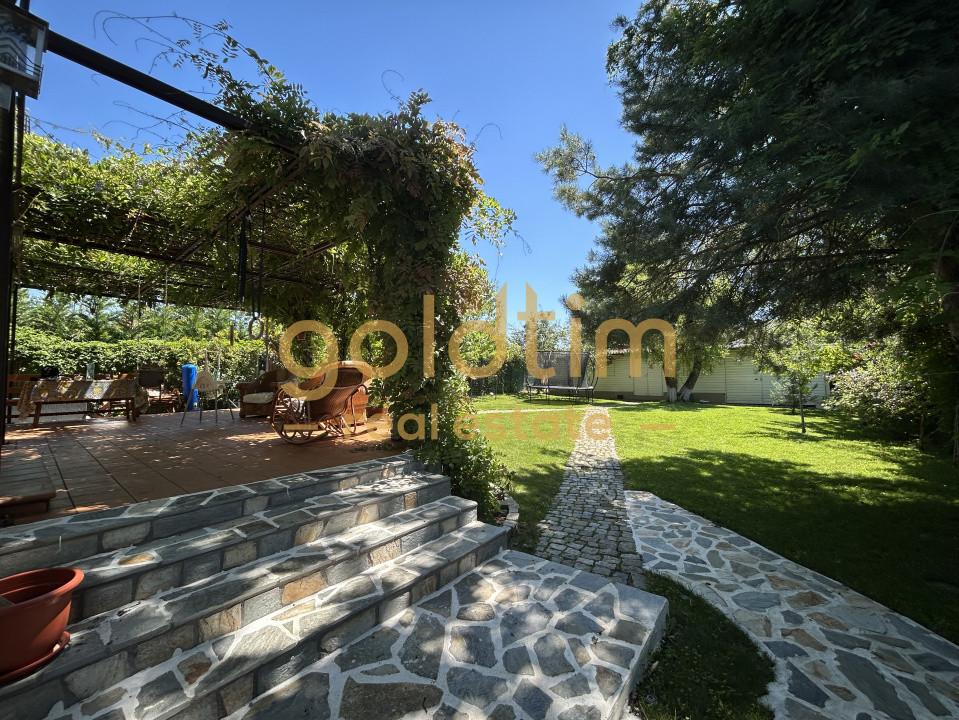 O VILA PERFECTA/IMPECABIL CONSTRUITA/4CAMERE 260MP/TEREN 1000MP/ACCES LAC-PADURE