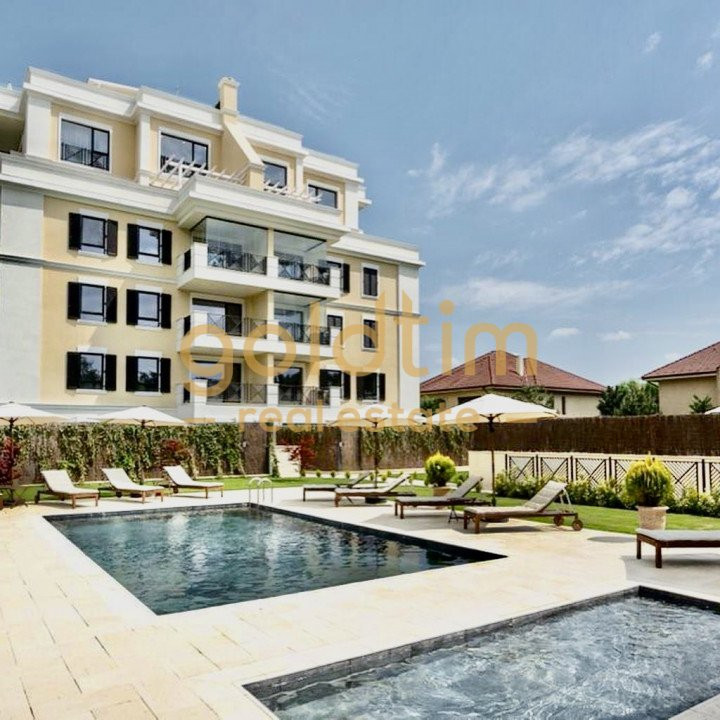 NOU/SUPERB/ANSAMBLU CU PISCINA/LOC DE PARCARE SUBTERAN