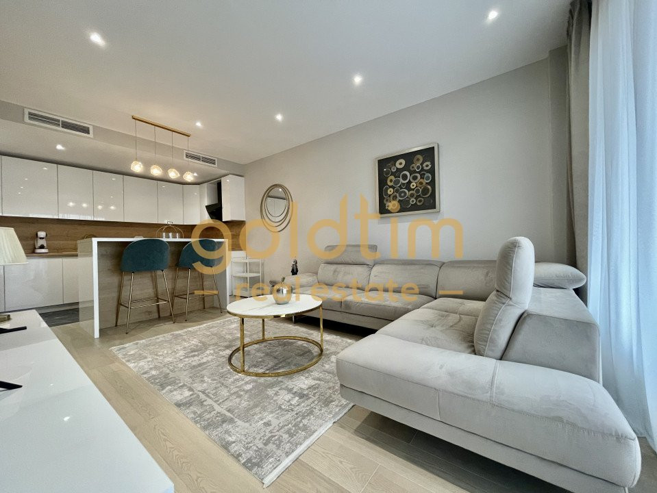 NOU/SUPERB/ANSAMBLU CU PISCINA/LOC DE PARCARE SUBTERAN